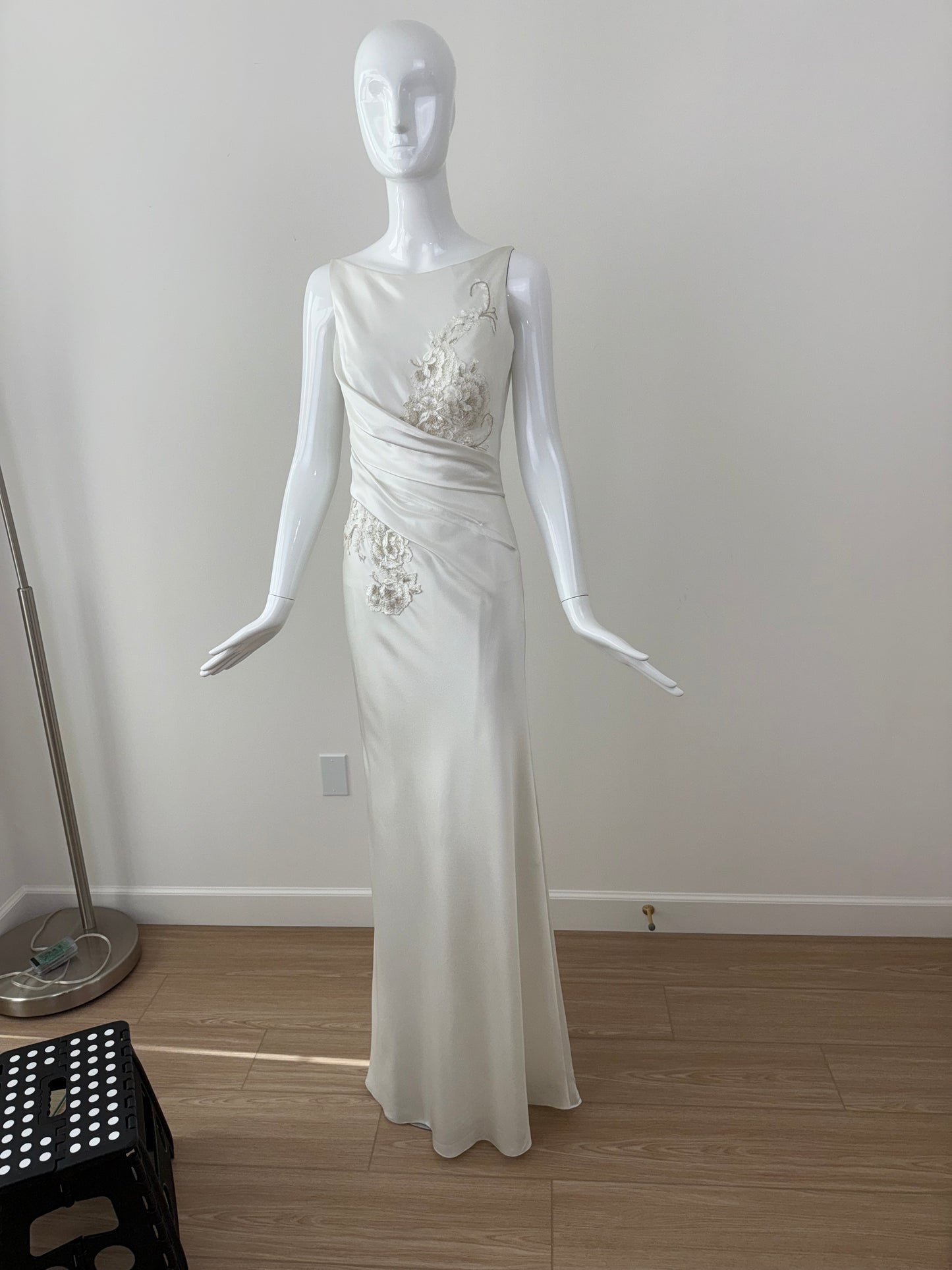 DAVID FIELDEN Soft White Floral Bridal Gown