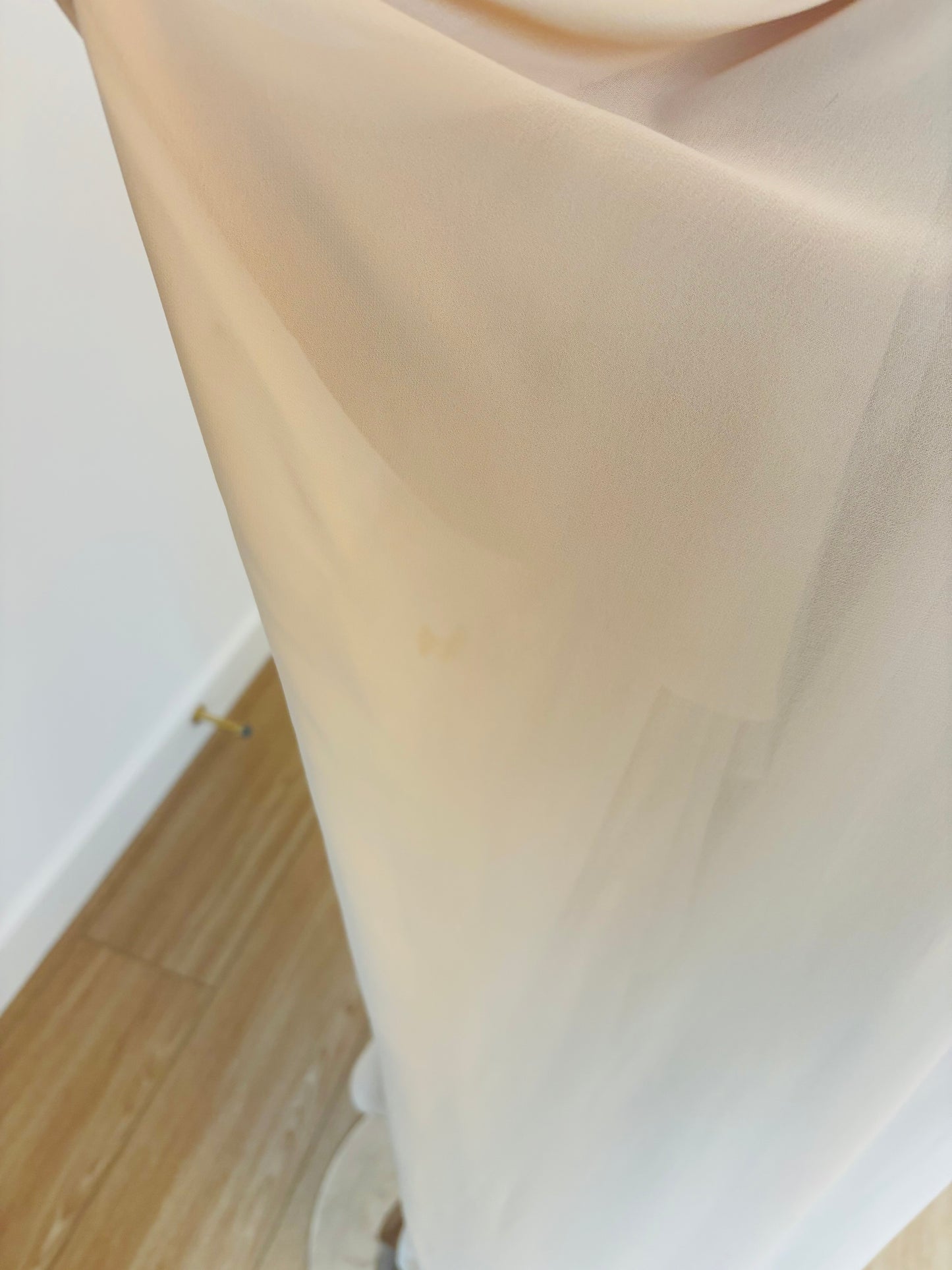 VERA WANG 90's/00 Tan Bridal Gown w. Bustle