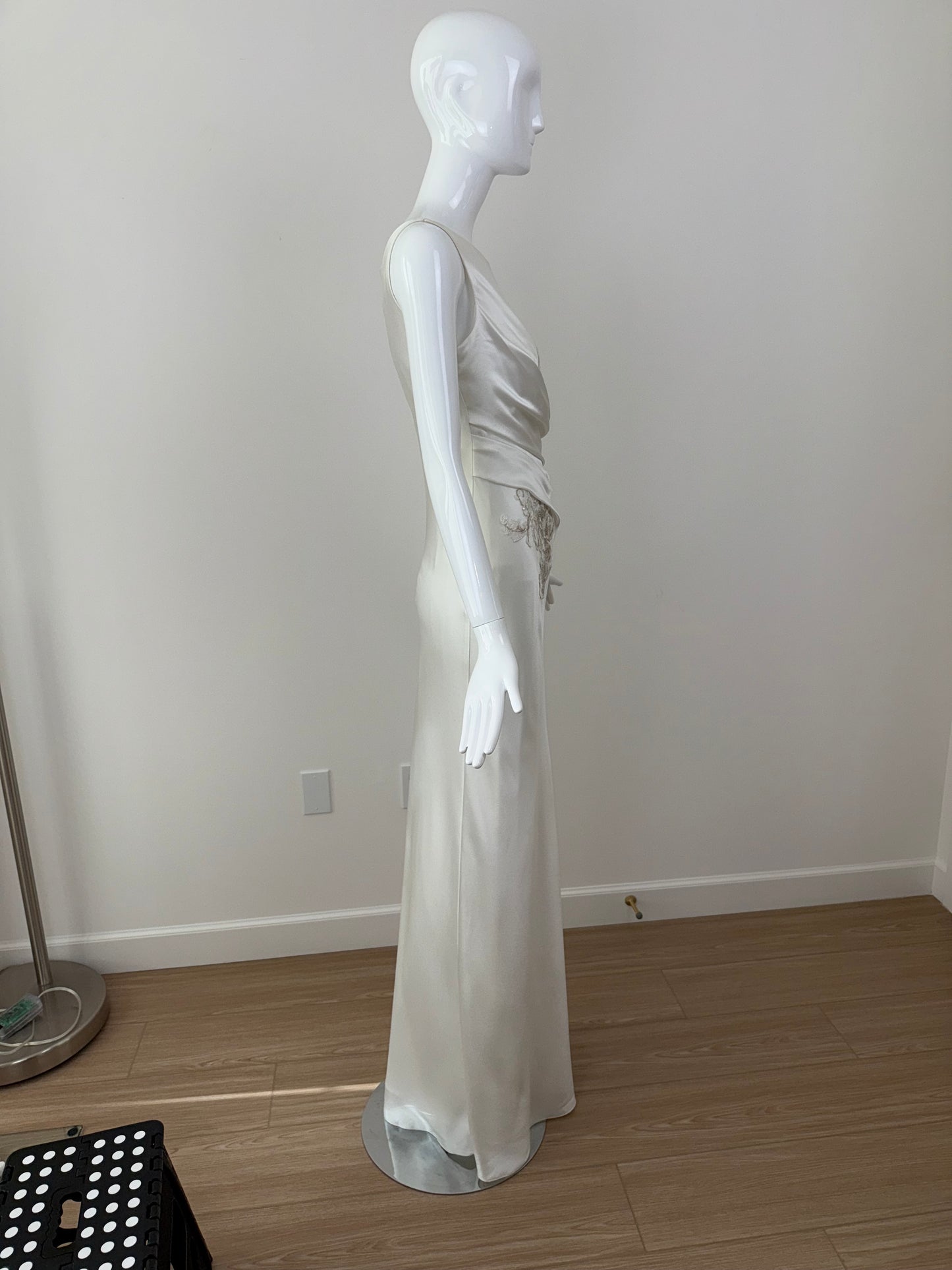 DAVID FIELDEN Soft White Floral Bridal Gown