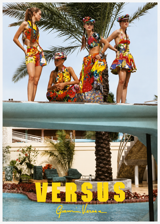 GIANNI VERSACE VERSUS 1993 Vintage Iconic Mini Dress w. Tulle Underlay