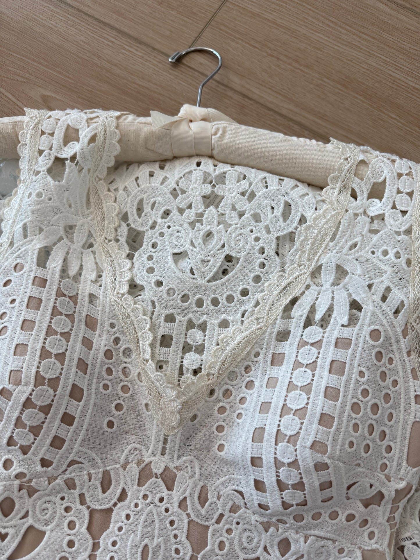 CLAIRE PETTIBONE 2016 Sample Wedding Gown