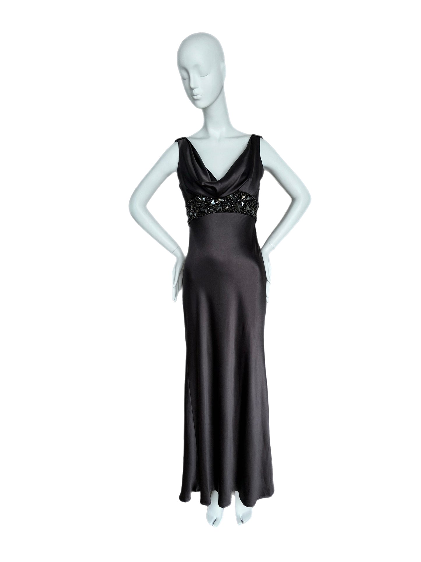 MONIQUE LHUILLIER Silk Embellished Gown
