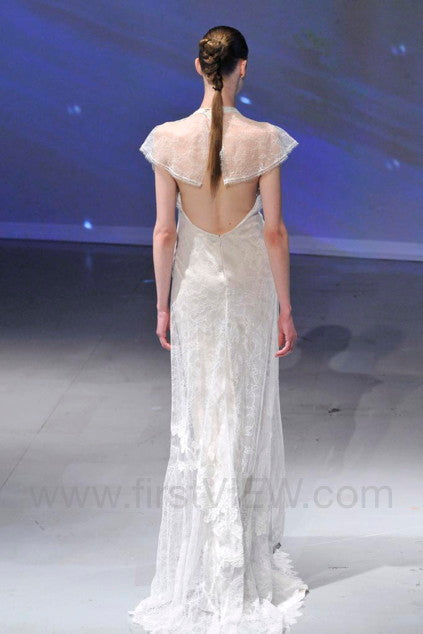 DAVID FIELDEN 2017 Runway Sample Ivory Lace Bridal Gown
