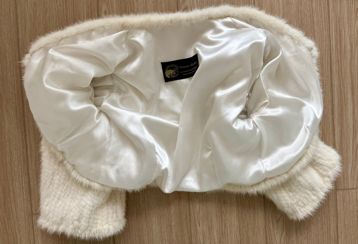 VINTAGE Ivory Beaver/Mink Fur Bolero (USA Purchase Only)