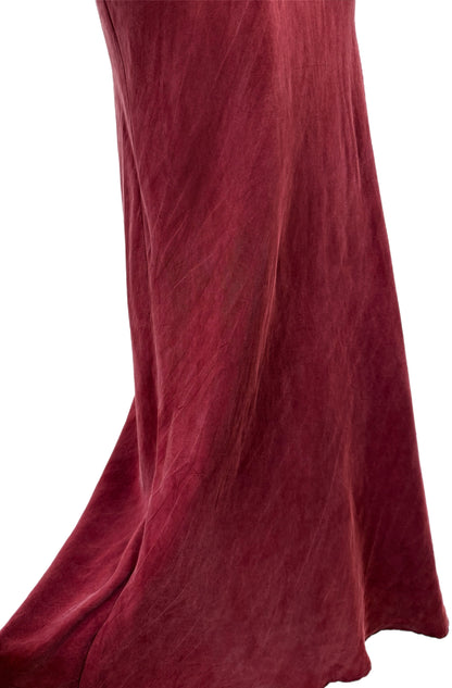 LES HABITUDES 90's Vintage Dusty Burgundy Floral Neckline Slip Gown