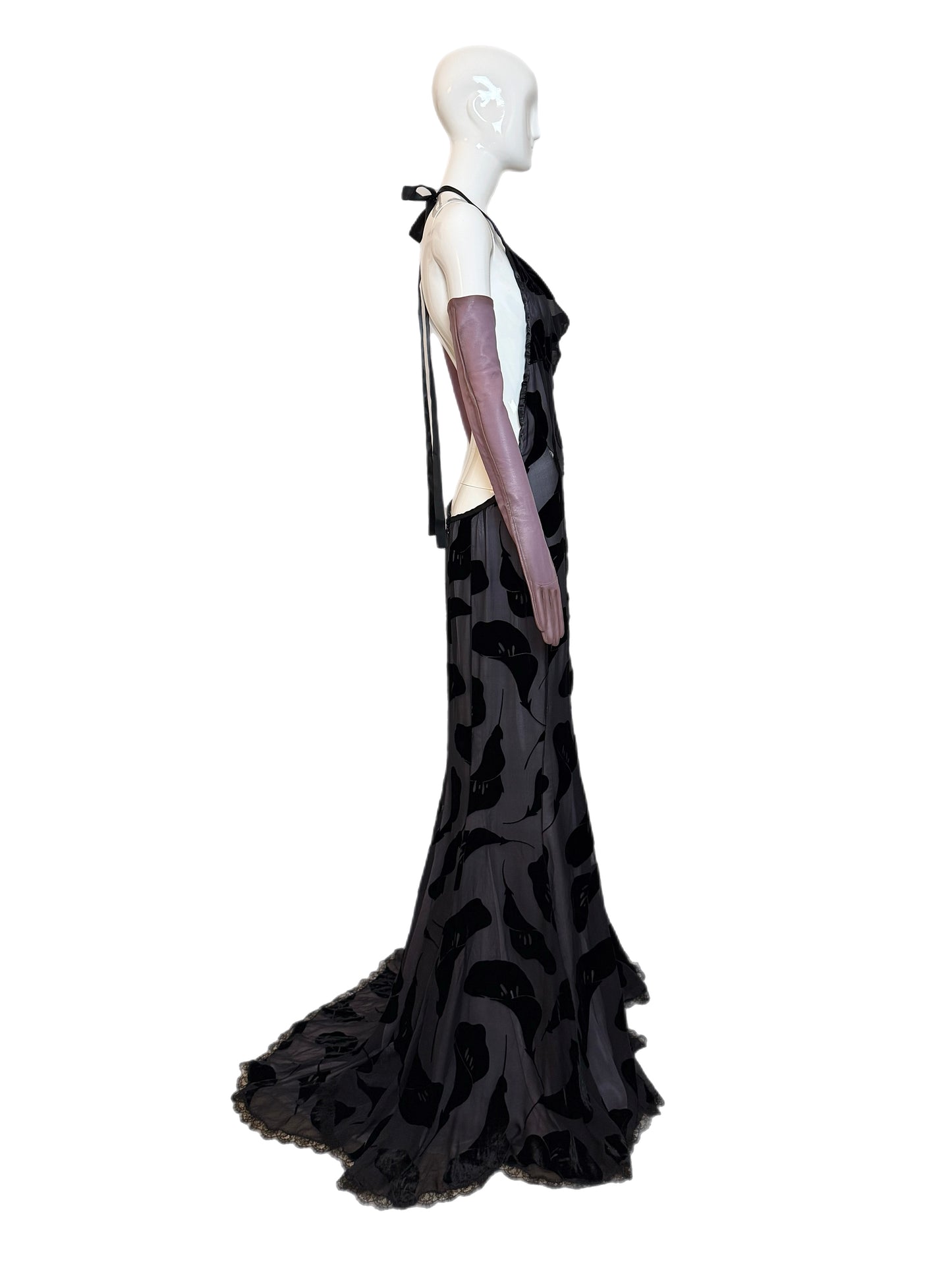NINA RICCI 2011 Vintage Runway Full Look: Backless Gown + Leather Gloves
