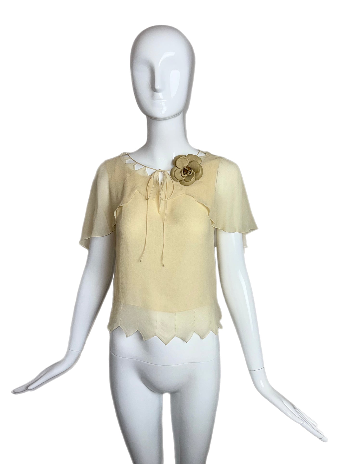 CHANEL 2003 Vintage Silk Vanilla Blouse w. Leather Camilla