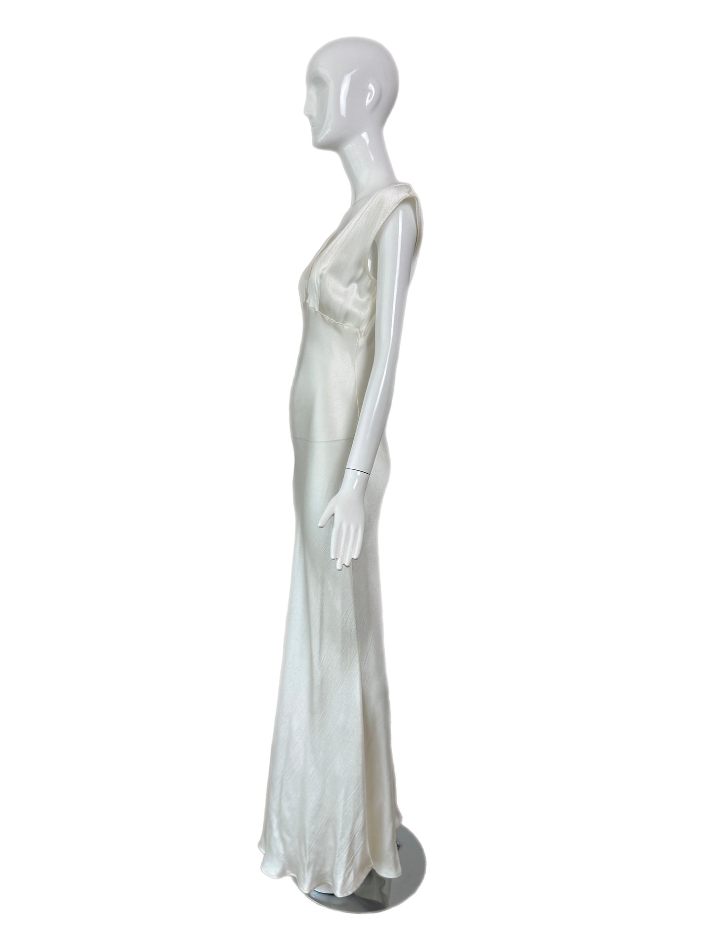 LES HABITUDES 90's Vintage Ivory Crinkle Effect Gown