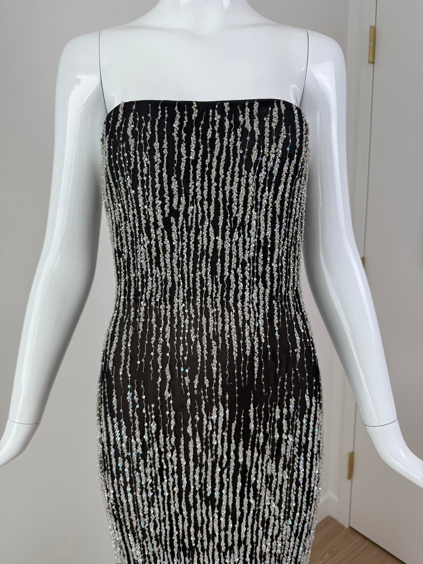 VERA WANG 1999 Vintage Iridescent Beaded & Sequin Column Evening Gown