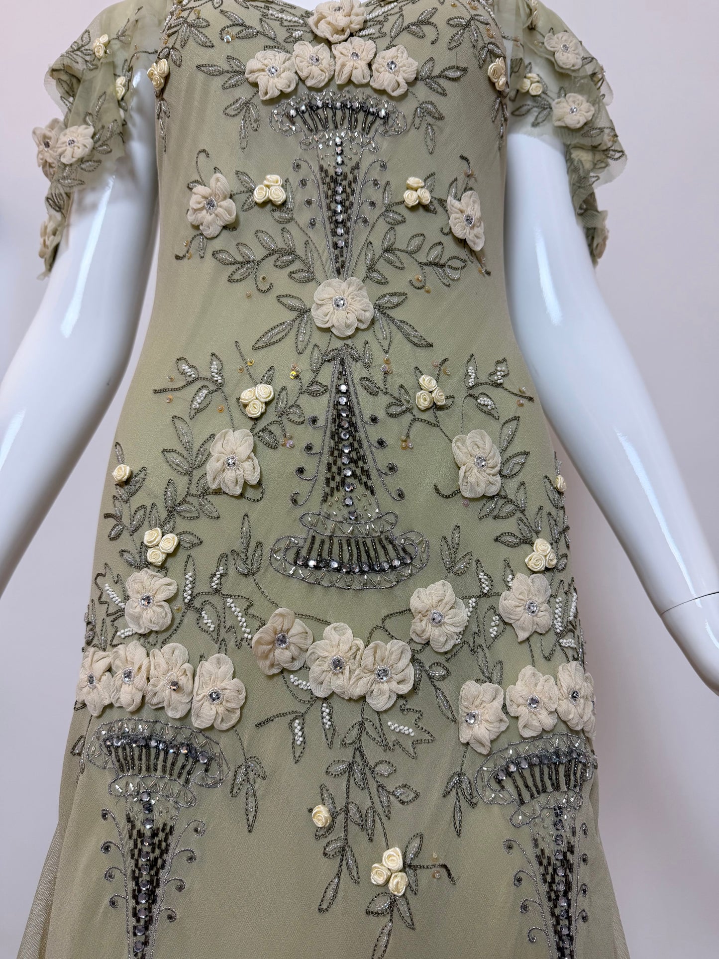 SUE WONG 2004 Vintage Runway Sage Silk Elaborate Evening Gown