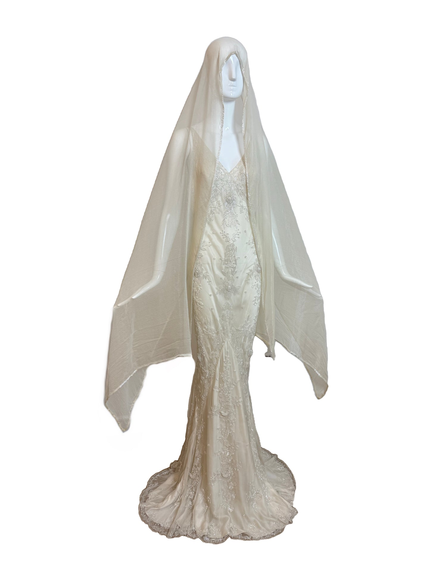 LES HABITUDES 90's Vintage Couture Ivory Beaded Silk Wedding Gown w. Shawl