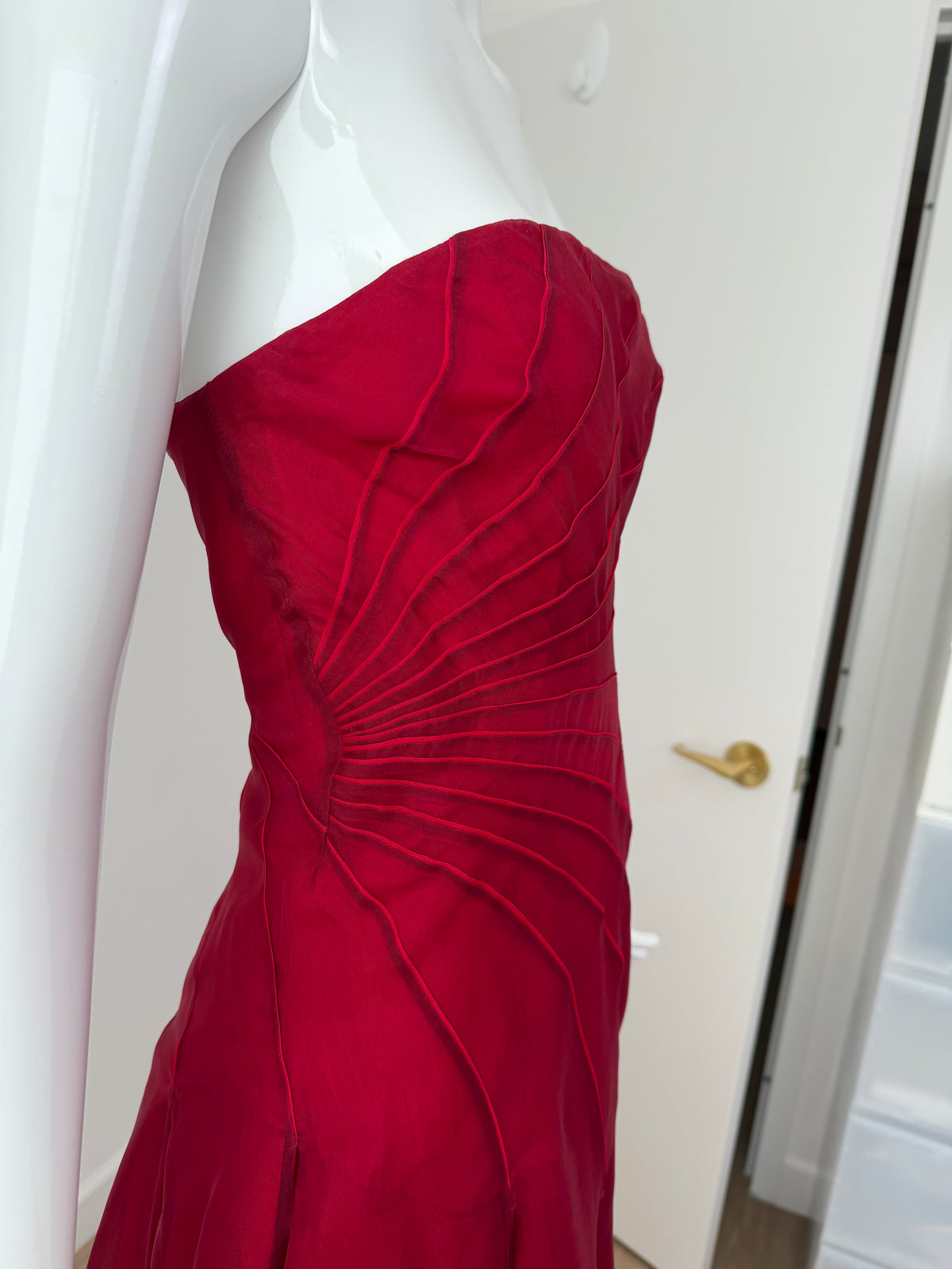 RICHARD TYLER Vintage Silk Red Strapless Ankle Length Dress