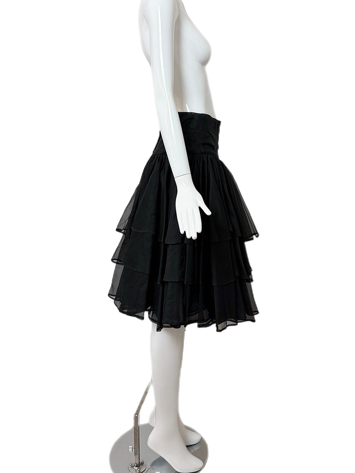 EAVIS & BROWN 80's/90's Vintage Black Silk Tiered Knee Length Skirt