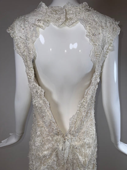 MONIQUE LHUILLIER Ivory Lace Crystal & Pearl Bridal Gown