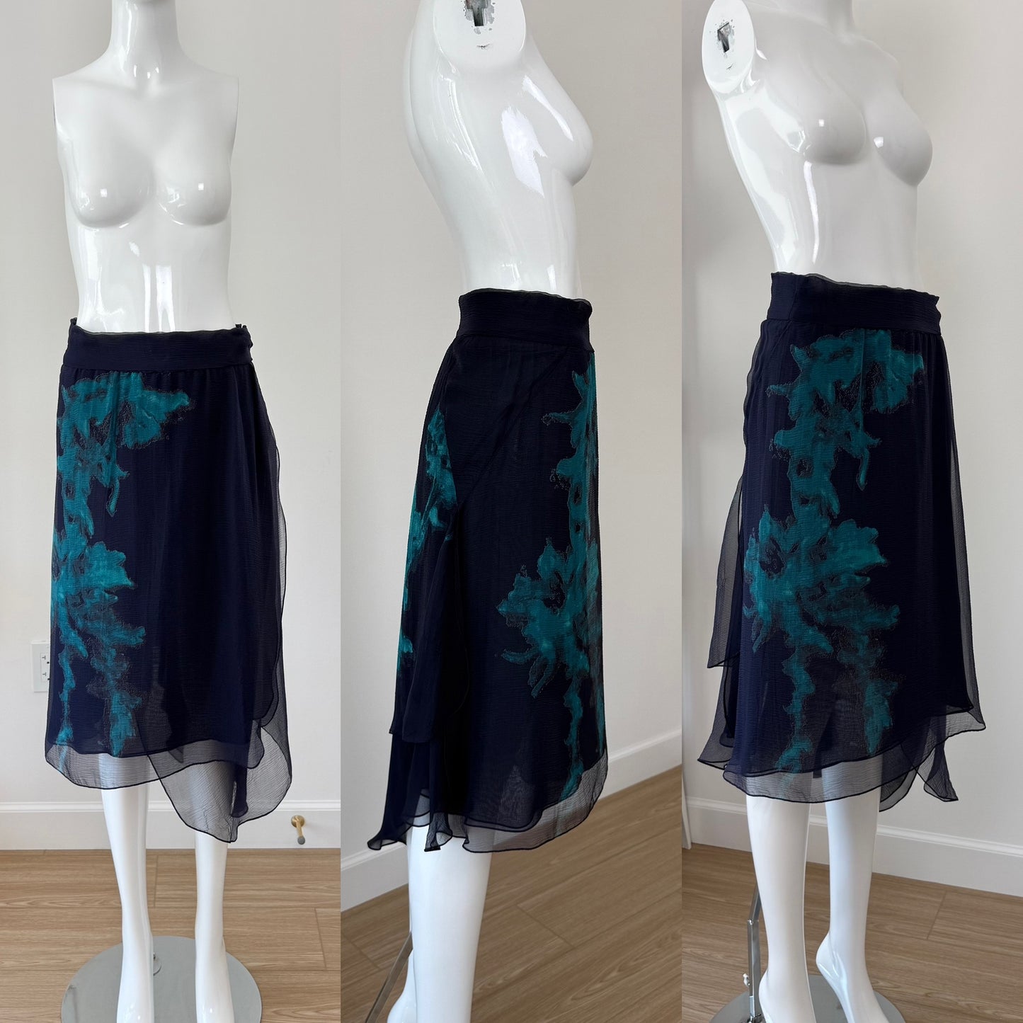 DONNA KARAN 2000 Vintage Blue Silk Runway Print Skirt