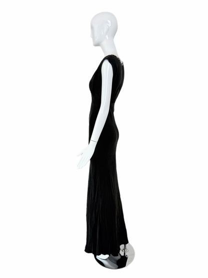 LES HABITUDES 90's Vintage Jet Black Floral Neckline Slip Gown