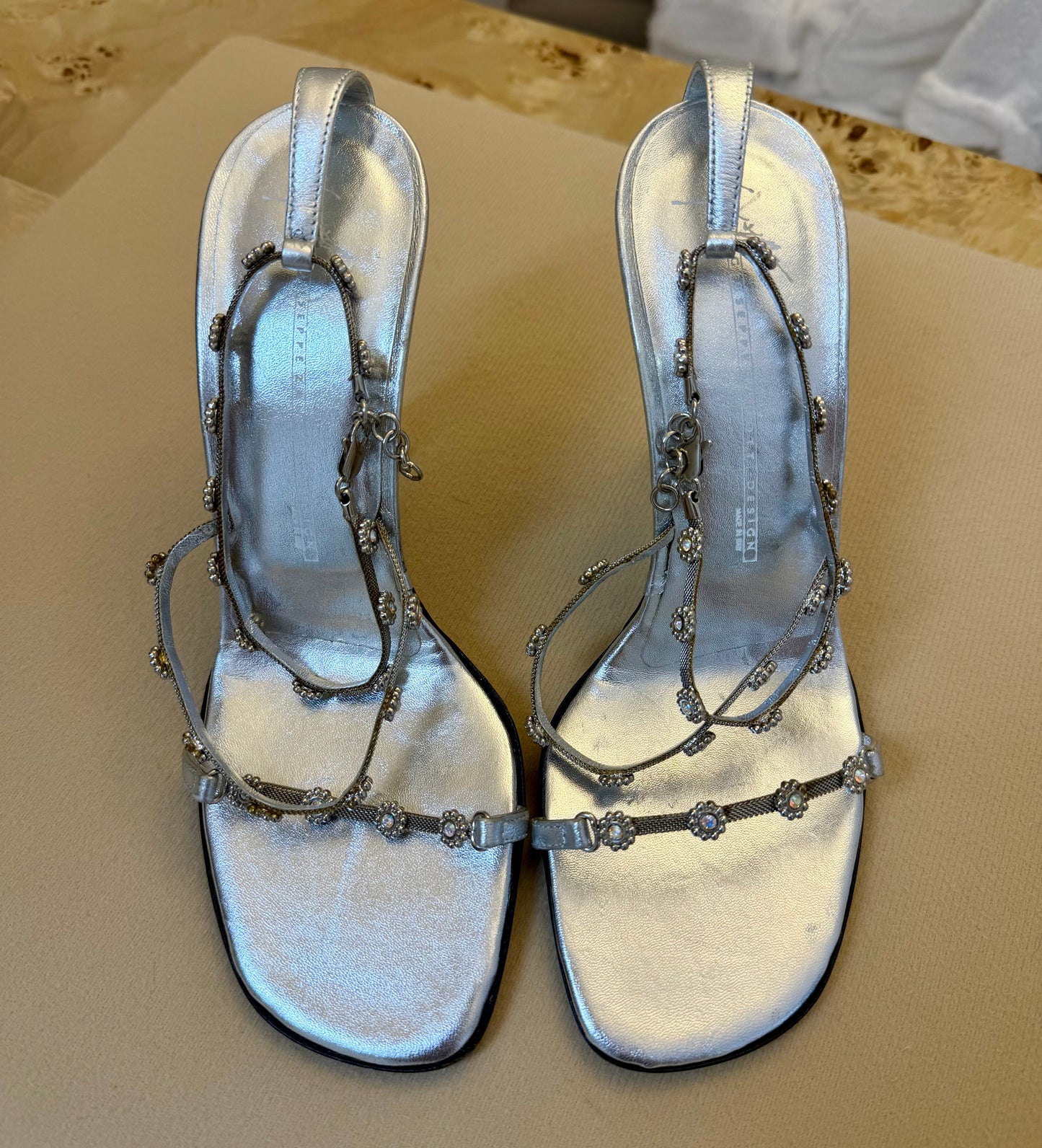 GIUSEPPE ZANOTTI 90's Vintage Silver Crystal Flower Chain Strap Sandals