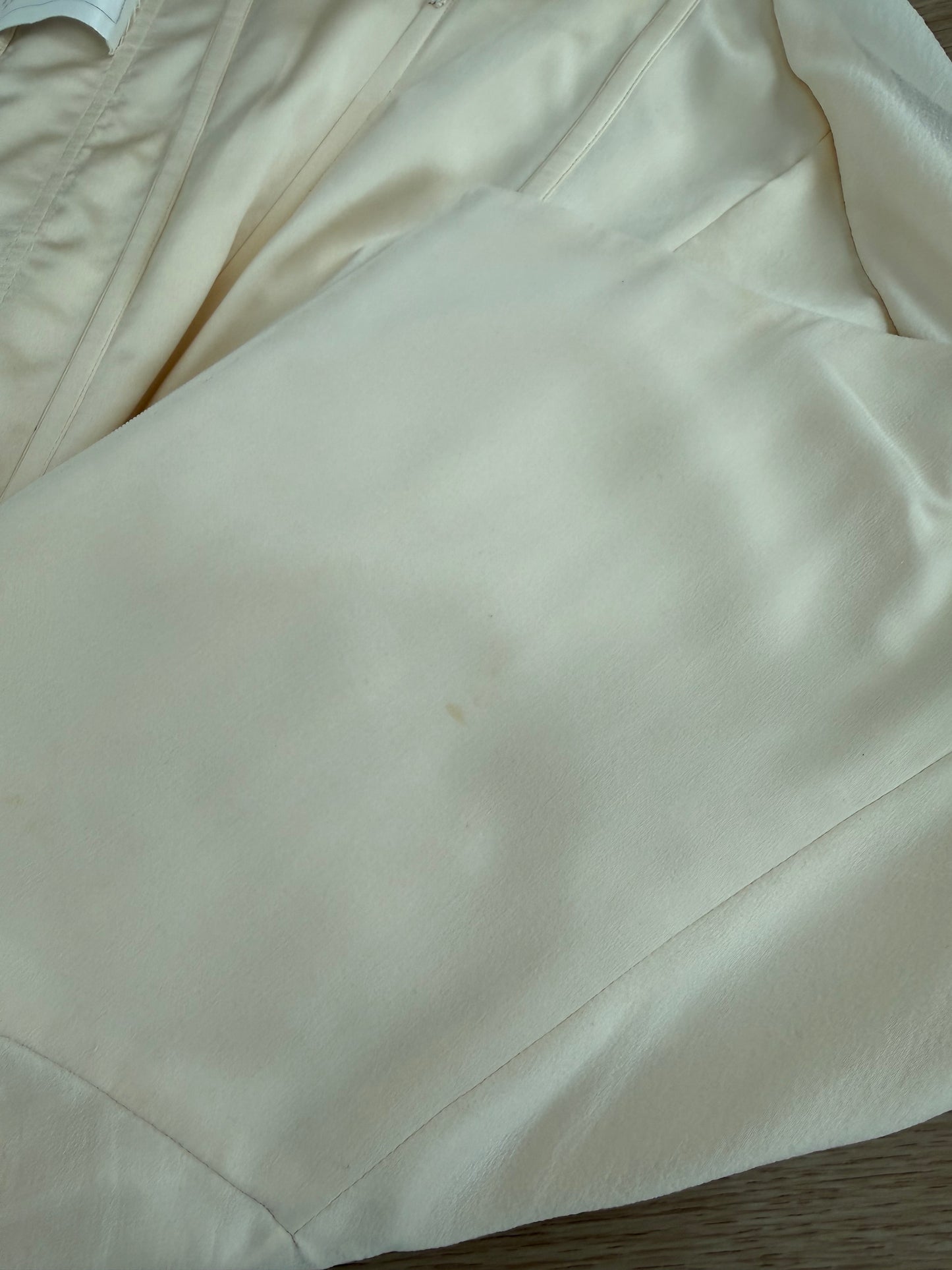 RICHARD TYLER 2000 Vintage Ivory Silk Wedding Dress w. Train + Bustle