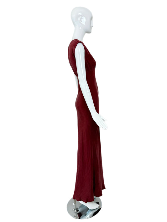 LES HABITUDES 90's Vintage Dusty Burgundy Floral Neckline Slip Gown