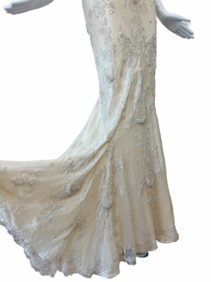LES HABITUDES 90's Vintage Couture Vanilla Cream Beaded Silk Wedding Gown w. Shawl