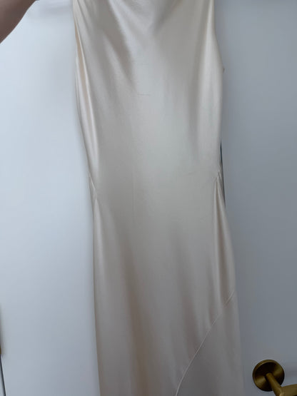LES HABITUDES Vintage Ivory Silk Wedding Dress w. Open Cowl Lace Back