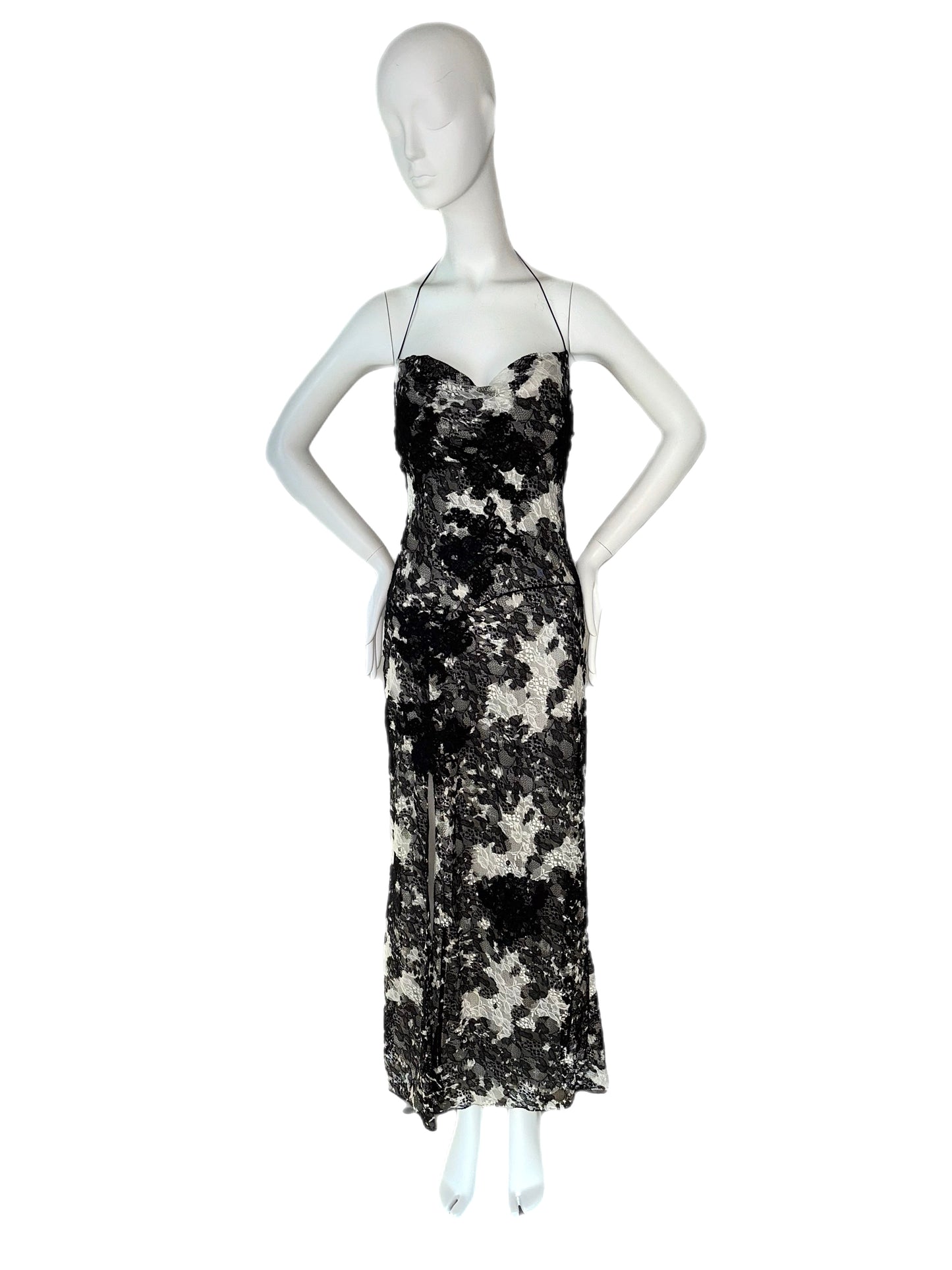 MONIQUE LHUILLIER 2003 Vintage Runway Black + White Silk Lace Gown