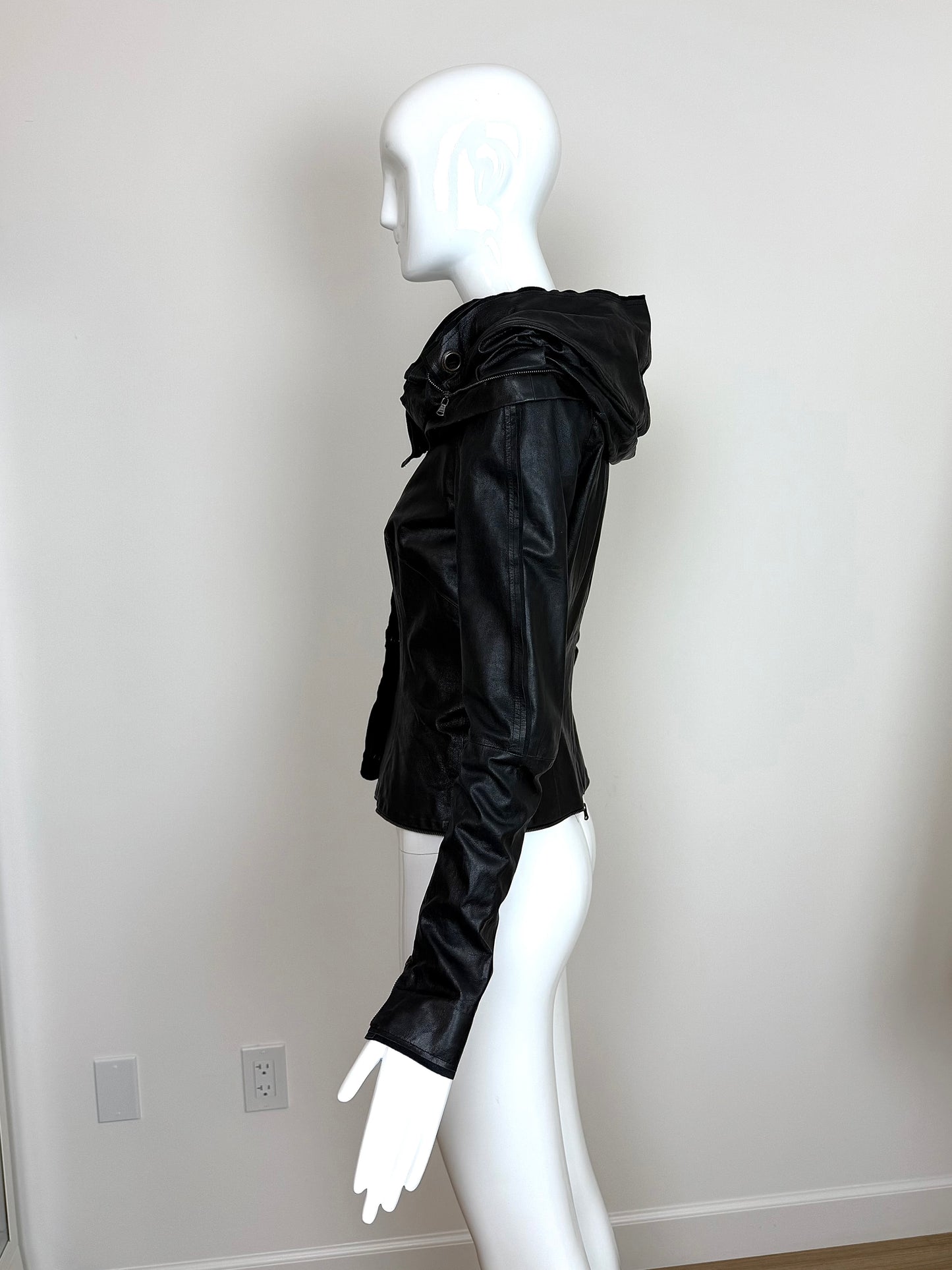 OLIVIER THEYSKENS 2001 Vintage Runway Short Black Leather Jacket