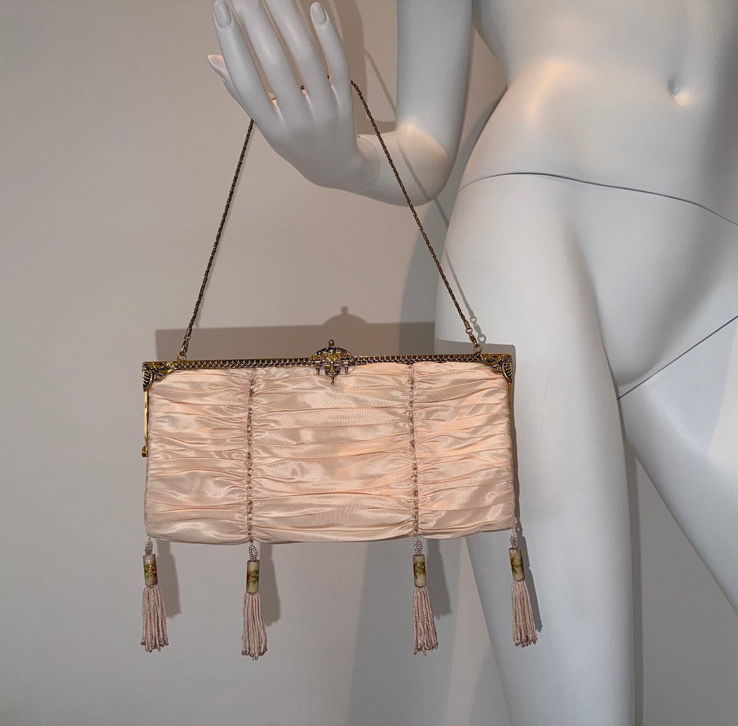 BADGLEY MISCHKA Vintage Peach Satin Beaded Tassel Evening Bag