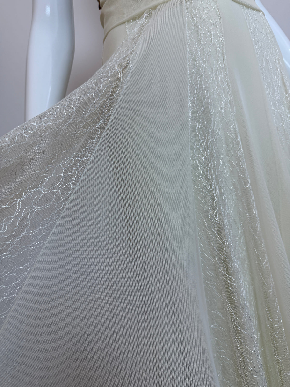 Ema Savahl Couture Hand Painted Ivory Pleated Lace Backless Gown