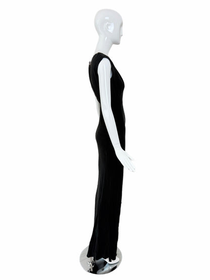 LES HABITUDES 90's Vintage Jet Black Floral Neckline Slip Gown