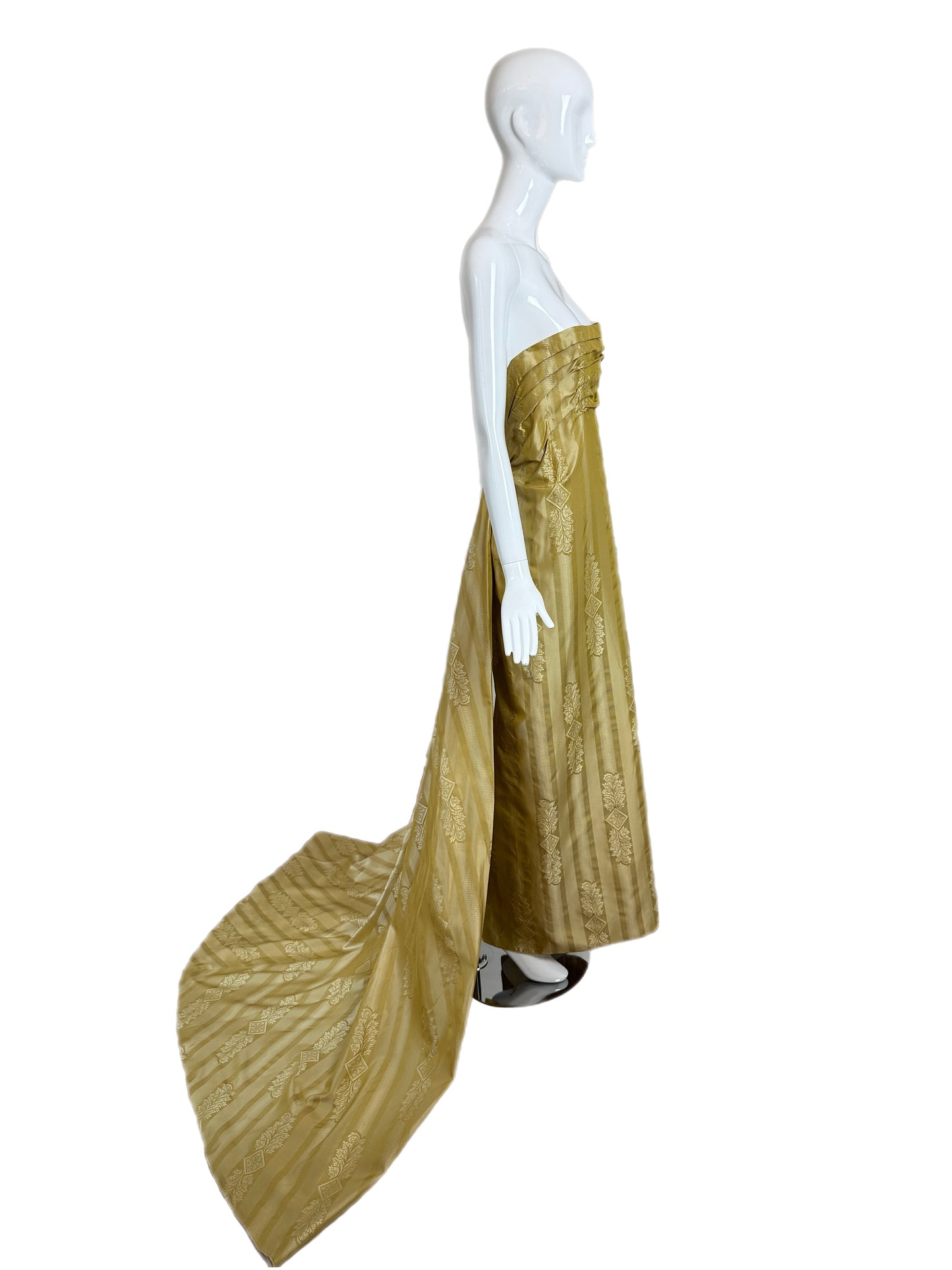 PAMELA DENNIS COUTURE 1998 Vintage Silk Evening Gown w. Train
