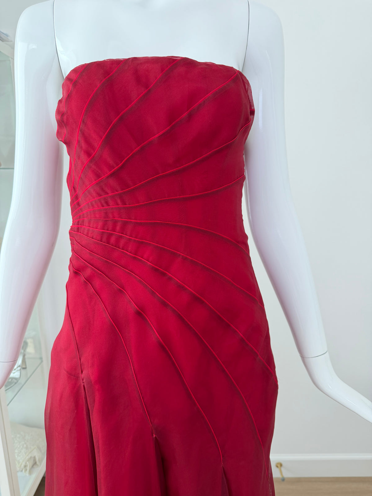 RICHARD TYLER Vintage Silk Red Strapless Ankle Length Dress