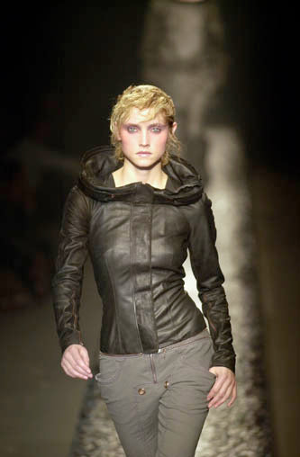 OLIVIER THEYSKENS 2001 Vintage Runway Short Black Leather Jacket